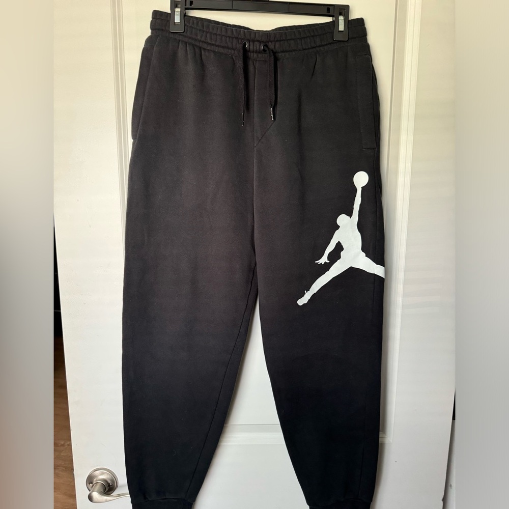 Men’s small Jordan sweatpants
